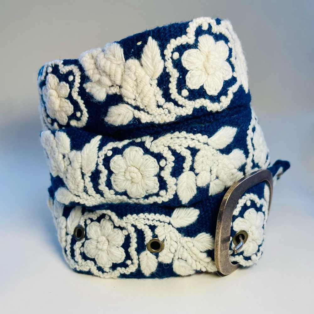 New! Jenny Krauss Cortina Size Medium